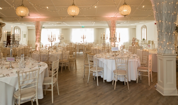 New date released at Manor By The Lake in Cheltenham, Gloucestershire, for a winter wedding on Saturday 23rd December, 2017