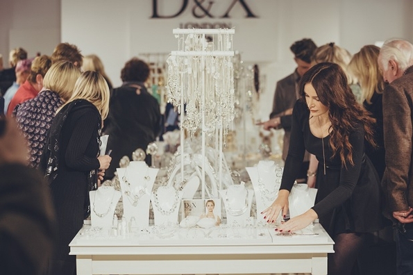New collections shine at Jewellery & Watch 2018