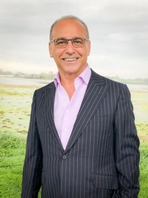 Theo Paphitis brings #SBS to Autumn Fair