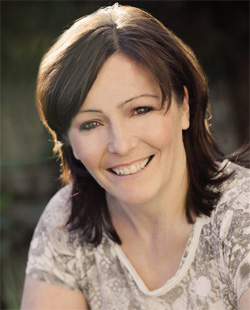 Award-win for Linda Davey
