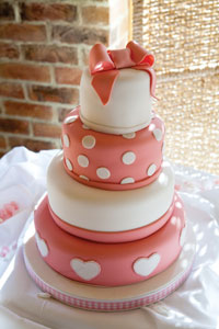 Win your wedding cake!