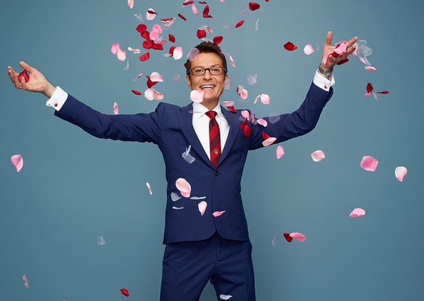 Exclusive - Randy Fenoli to launch his brand new bridal collection in Europe