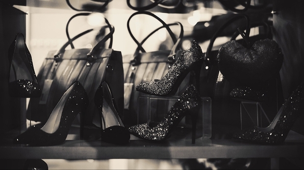 British luxury fashion industry sales break through £5bn