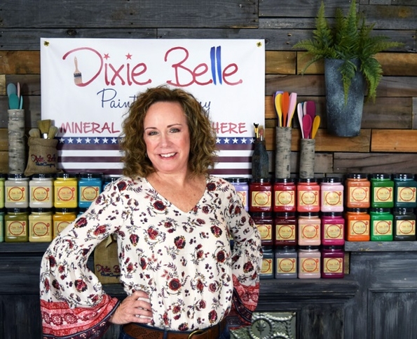 Dixie Belle Paint available in Europe